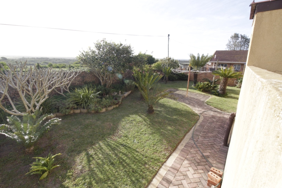 3 Bedroom Property for Sale in Aston Bay Eastern Cape